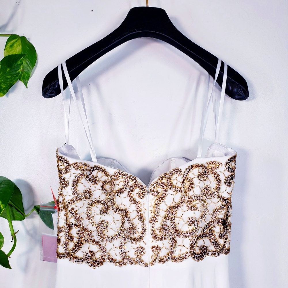 NWT ALYCE PARIS White Gold Beaded Formal Gown 8 M - Picture 9 of 10